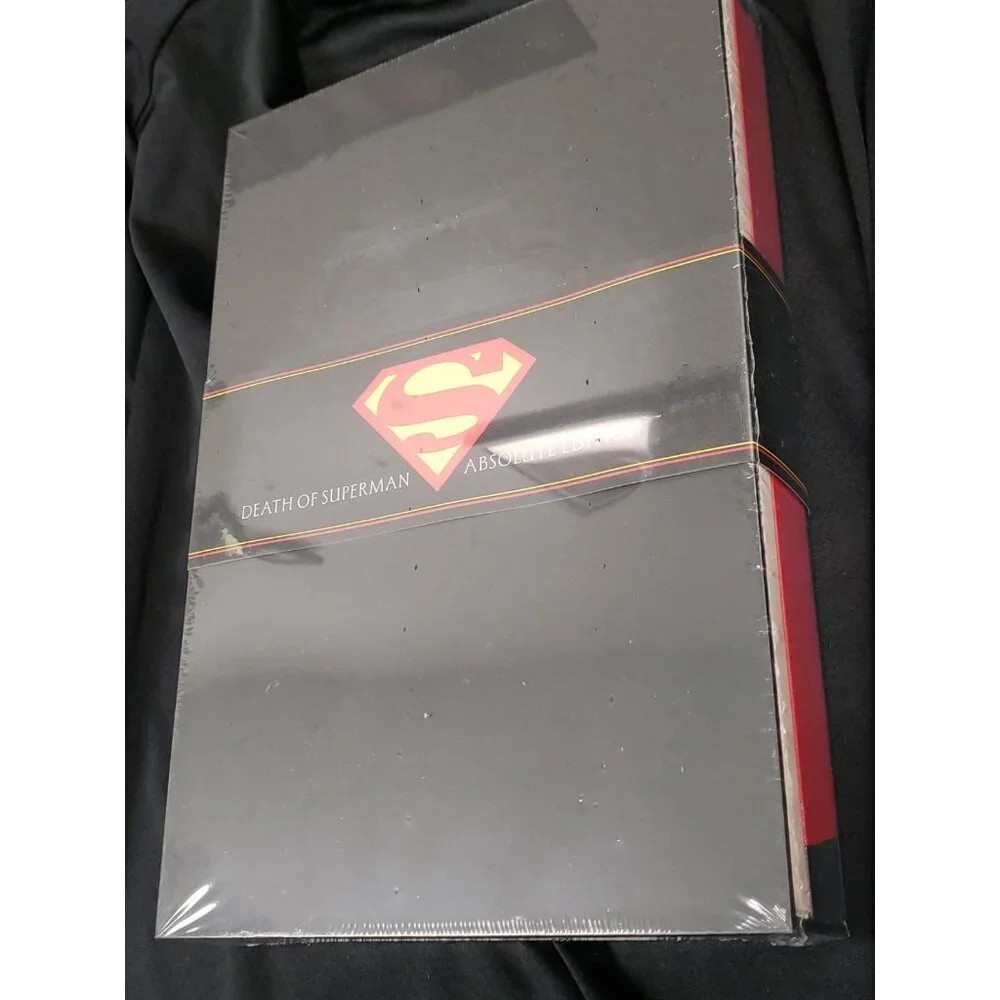 DC Comics Absolute Death of Superman Hardcover Book Market Edtion - Picture 4 of 10